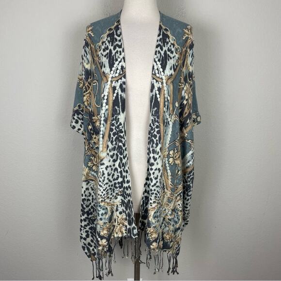 Chico's Gray Gold Bridle Scroll Print Kimono one size - Picture 2 of 8